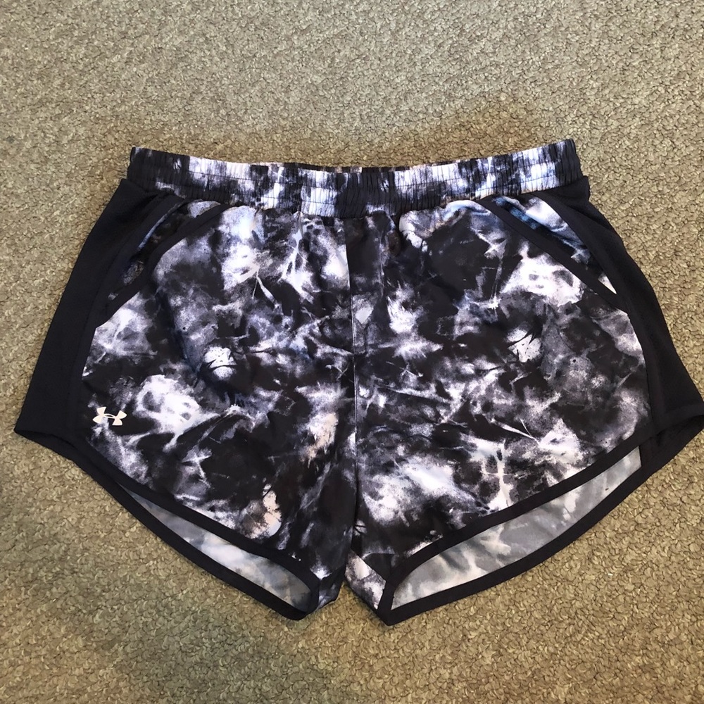Under armor workout/running shorts